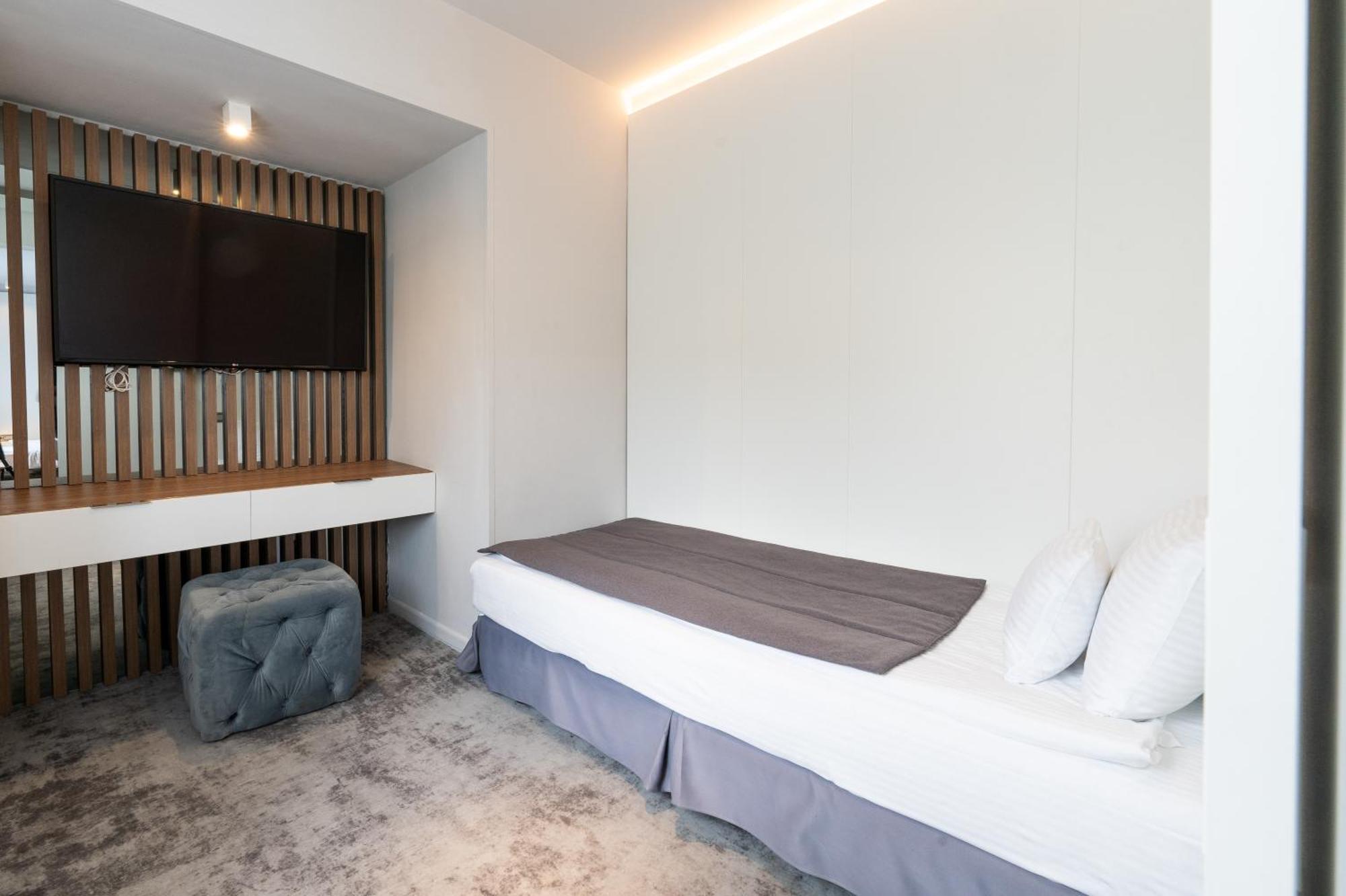 Hotel Sinaia Ngoại thất bức ảnh