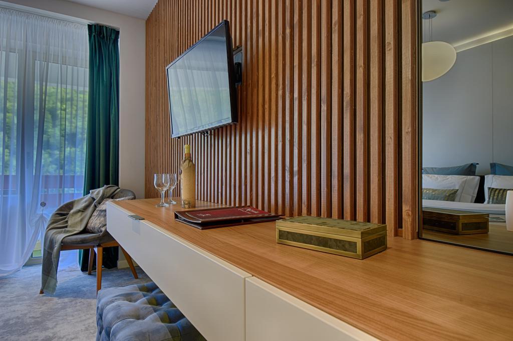 Hotel Sinaia Ngoại thất bức ảnh